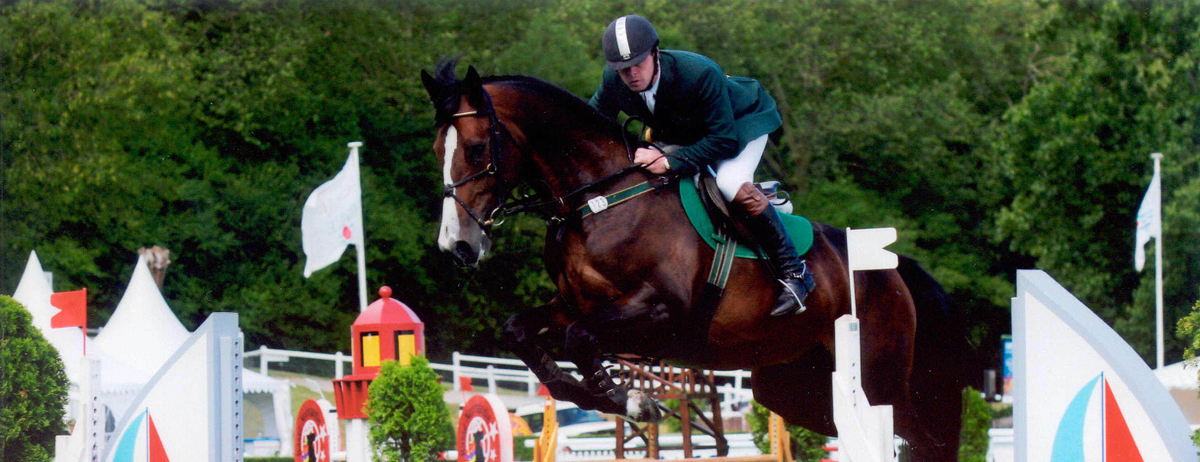 Coolree show jumping action