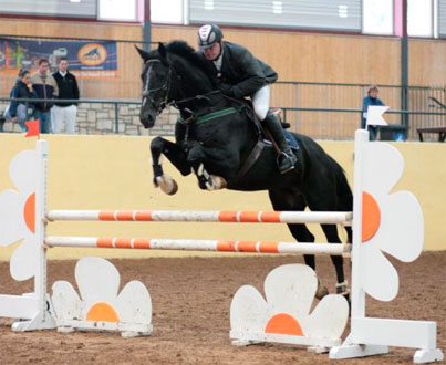 Show jumping at Coolree House Stud